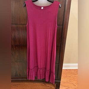 Ladies sleevelesss dress